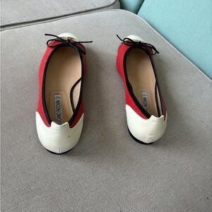 Luciano Pavadon Ladies Size 37.5 (7.5) Red/White/Gold leather flats